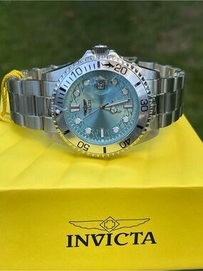 Invicta Pro Diver Currentwave Men's Watch - 43mm. Steel (44715) Light Blue, new